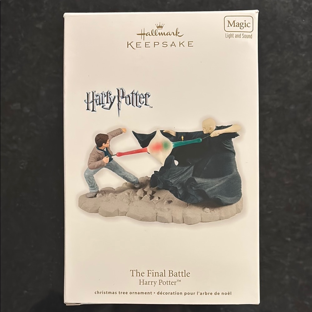 *RARE* Harry Potter Hallmark Keepsake The Final Battle Ornament